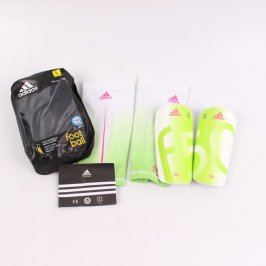 Holenní chrániče Adidas zelené