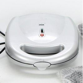 Toustovač Mia SB 3193S-4